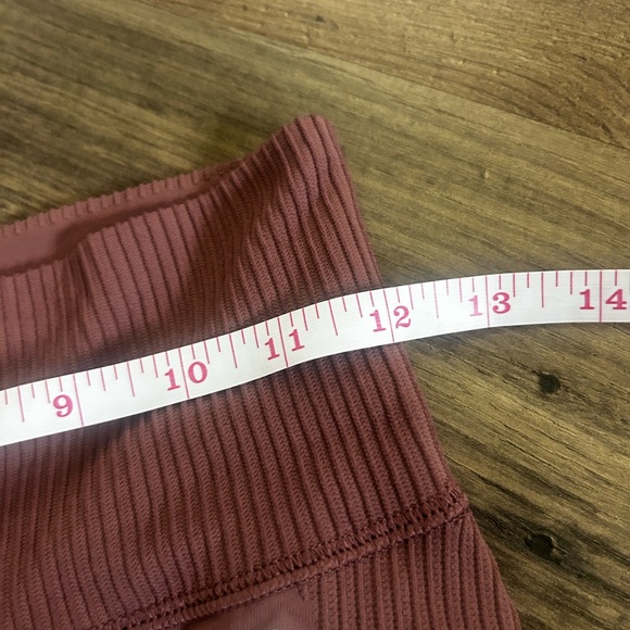 Peloton Seamless High Rise Leggings size XS/S - Picture 5 of 9